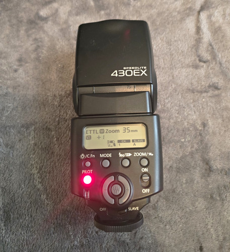 Canon speedlite 430ex flashgun - canon,