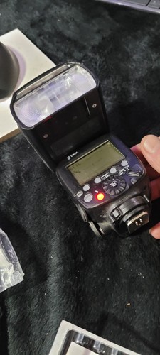 Canon speedlite 600ex flash - canon,